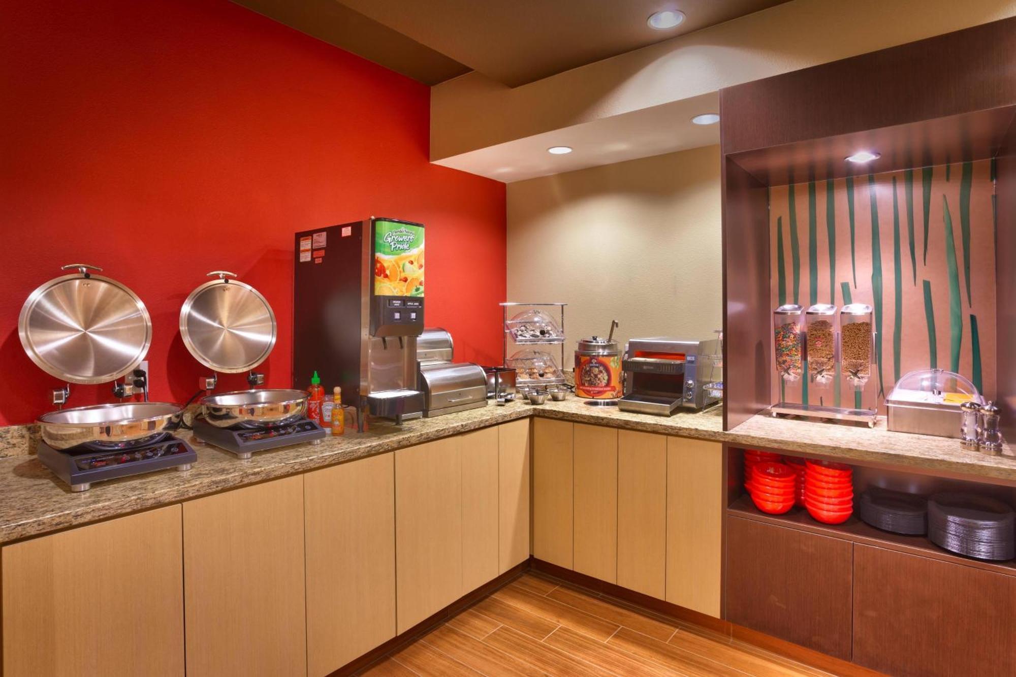 Towneplace Suites By Marriott Dickinson Eksteriør bilde