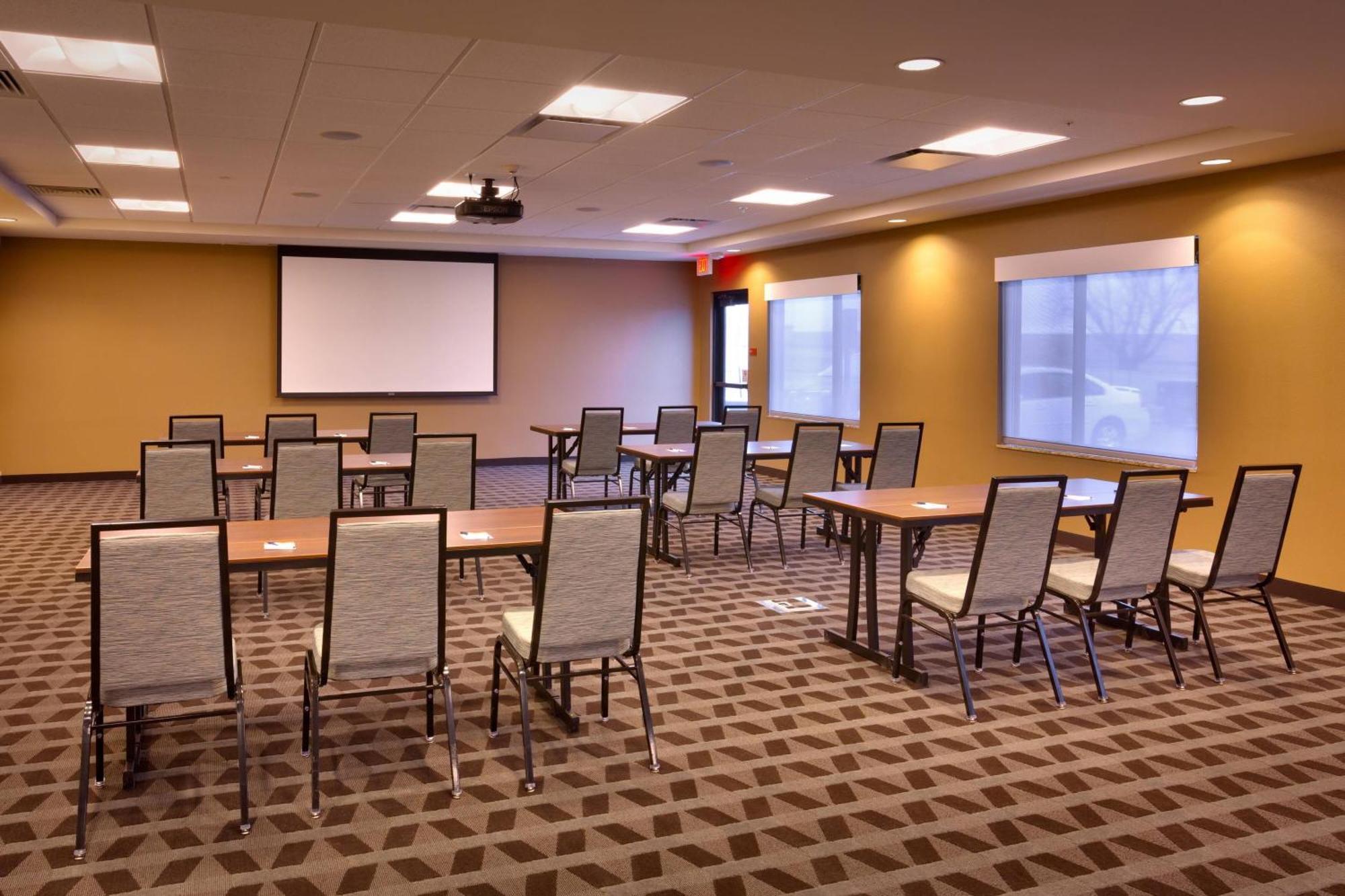 Towneplace Suites By Marriott Dickinson Eksteriør bilde