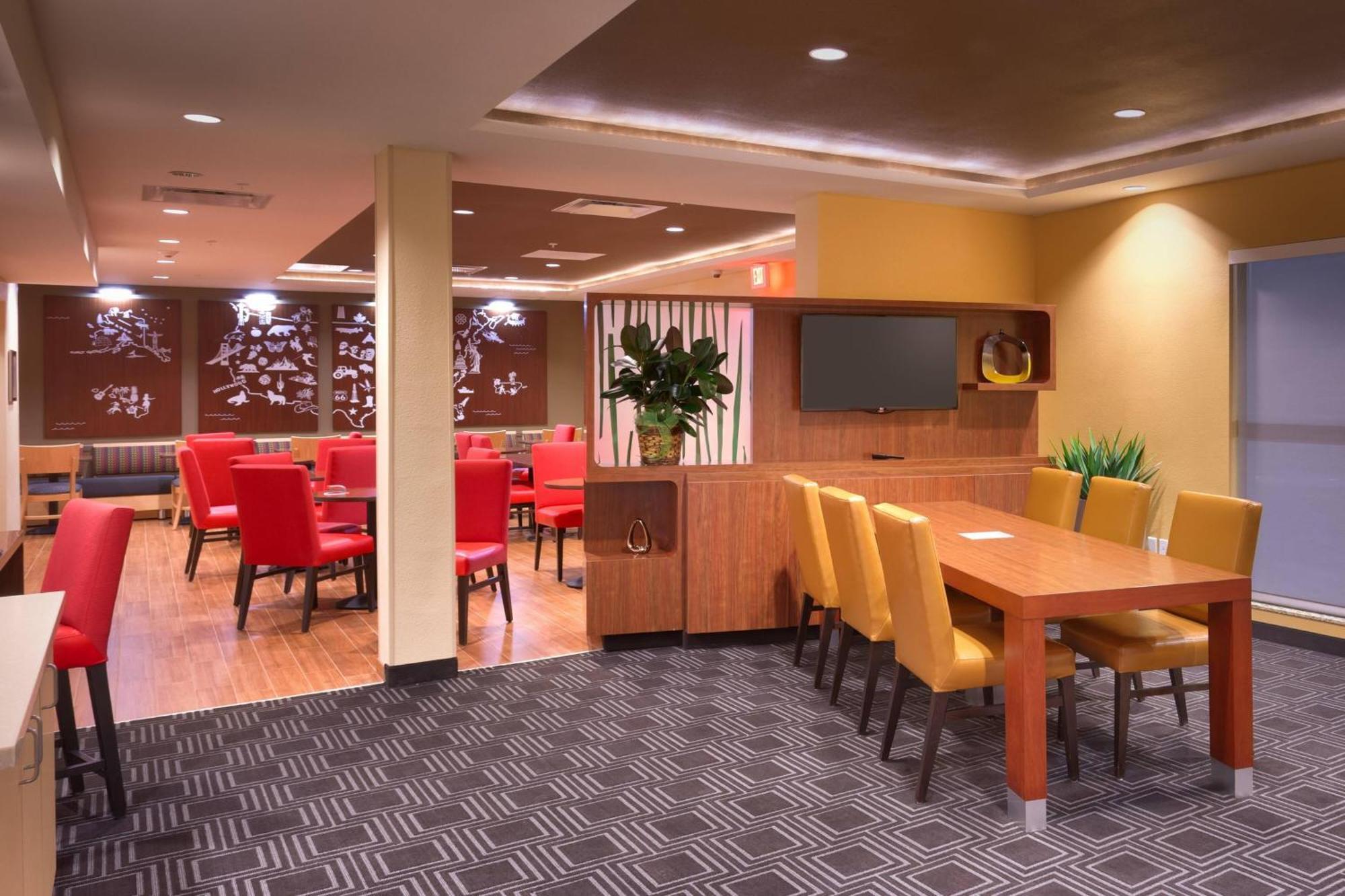 Towneplace Suites By Marriott Dickinson Eksteriør bilde
